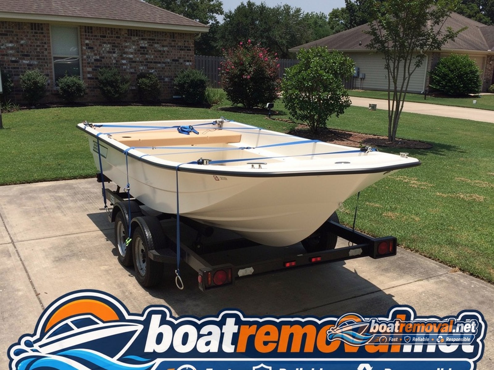 Boston Whaler 13 loaded for removal Schenectady NY