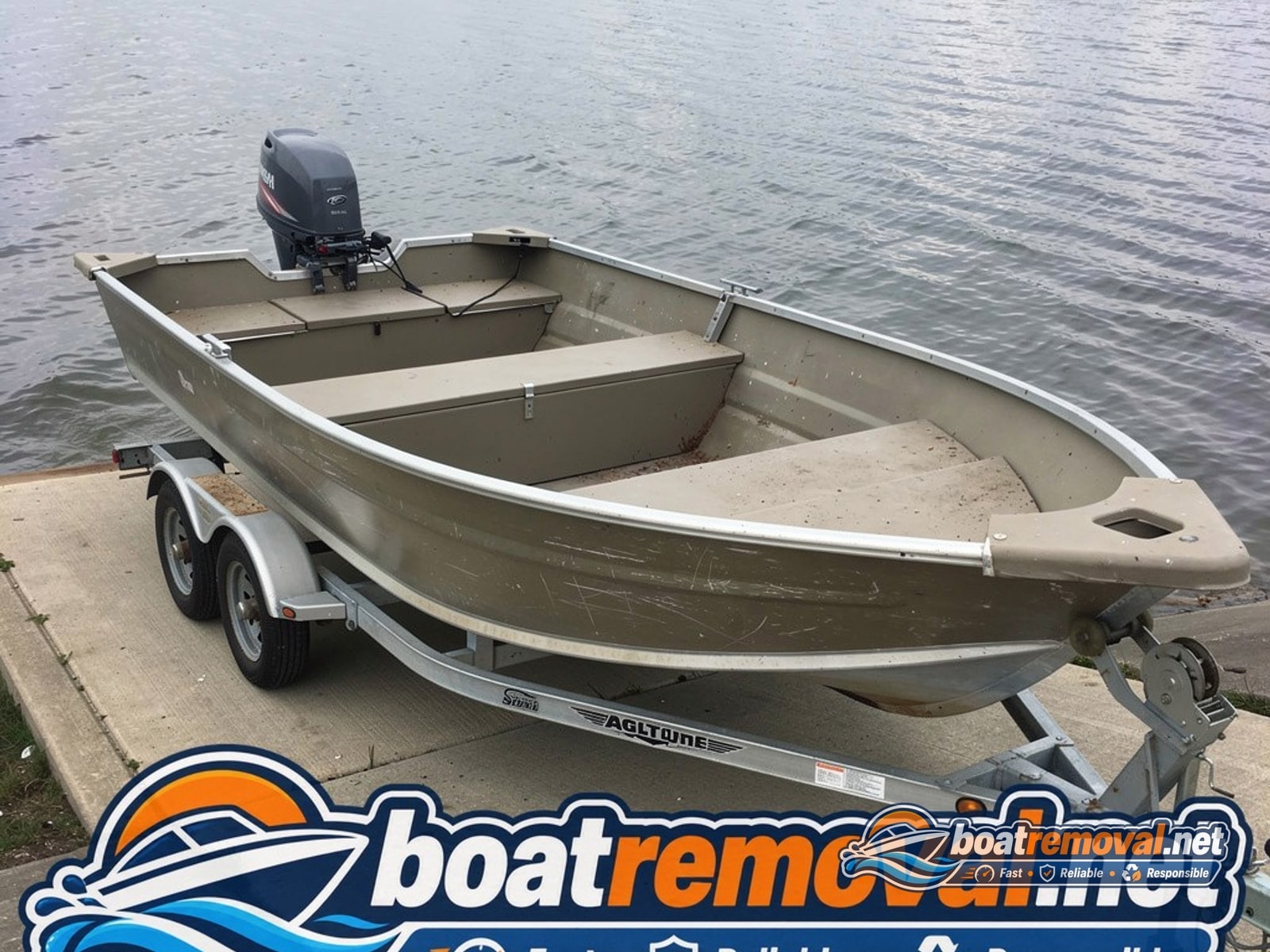 Big Stone City, SD: 20 ft Crestliner aluminum fishing boat loaded for removal 20 ft Crestliner aluminum fishing boat loaded for hauling, Big Stone City South Dakota