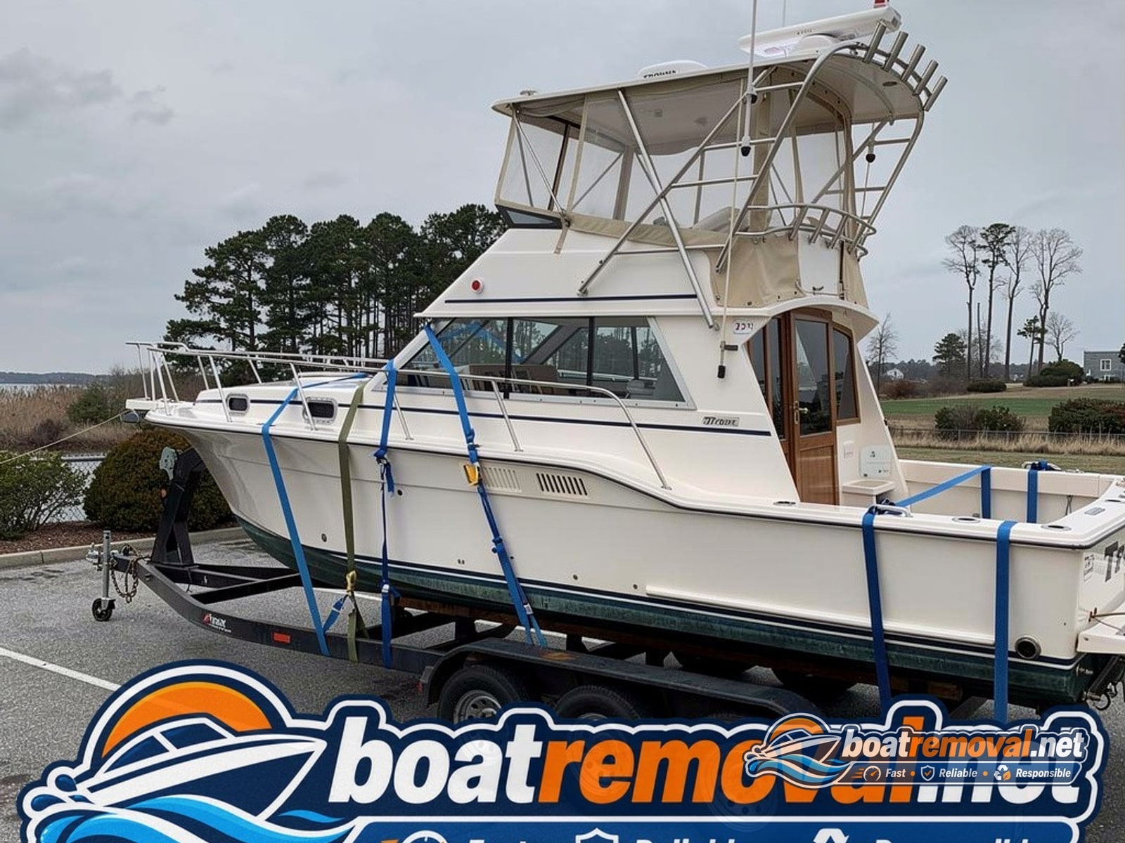 Rinker 232 loaded for removal Coral Gables FL