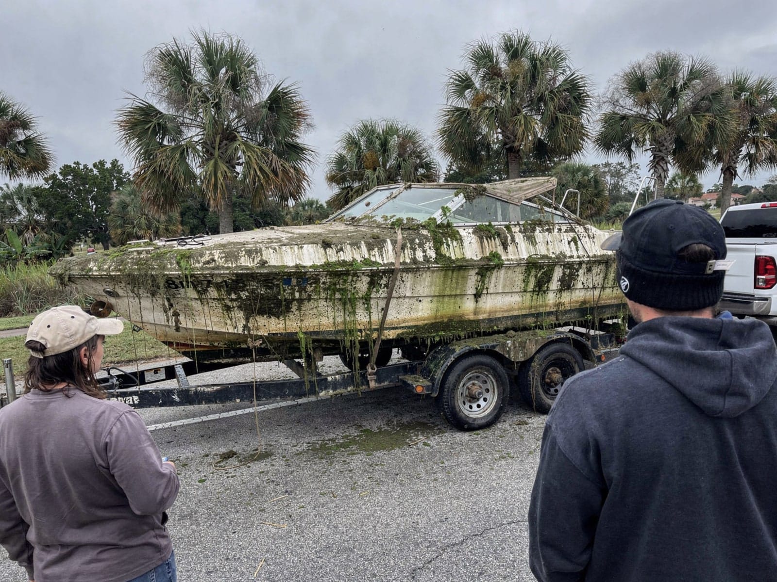 Sunken boat recovery in Rockledge, FL: hauled out on a trailer 24 ft Formula 242 hauled out of Rockledge, FL on a trailer after the recovery
