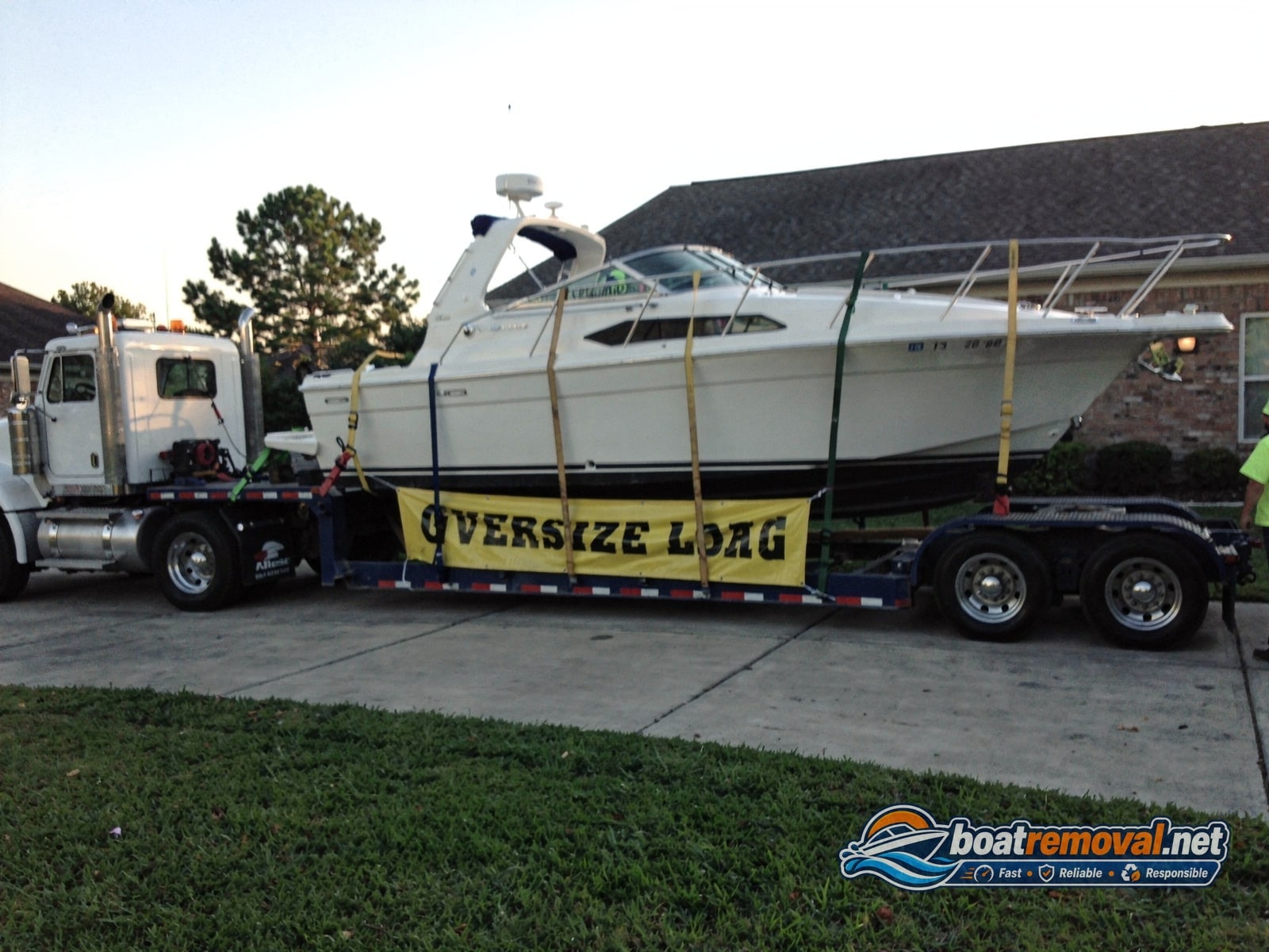 Silverton 34 loaded for removal Milwaukee WI