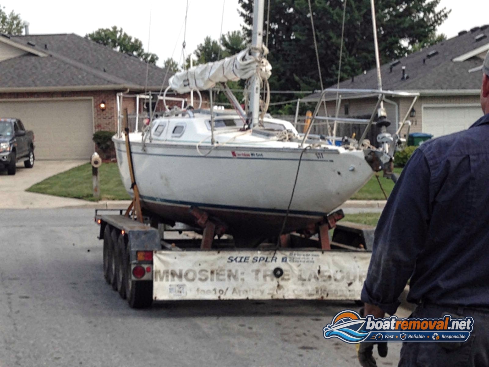 Cal 27 loaded for removal Maine IL