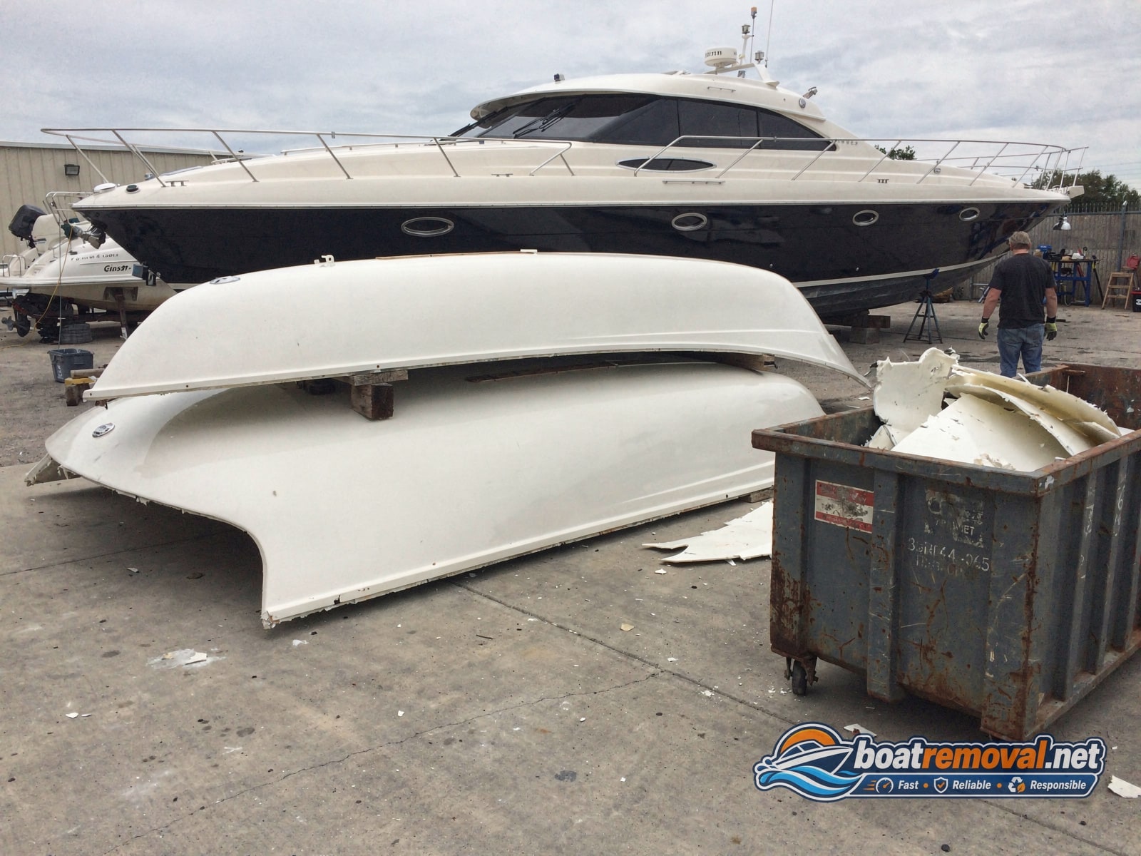 Silverton 34 loaded for removal Plantation FL